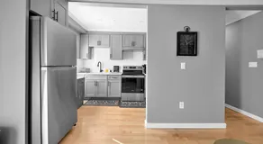 Airport Subway Condo - Image 4