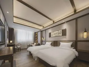 Confucius Inn - Image 2