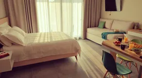 Garden Apartments - Image 2
