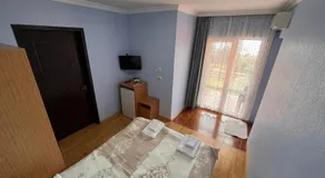 Kvariati - Guest House - Image 2