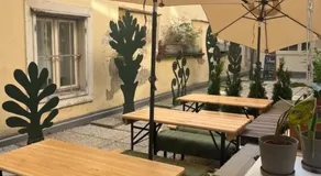 Sishaus Hostel - Image 5