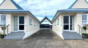 Beach lodge motel  - Image 4