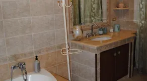 A&M House - Image 4