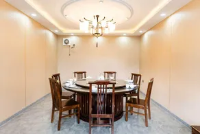 Jining Meitu Business Hotel - Image 4