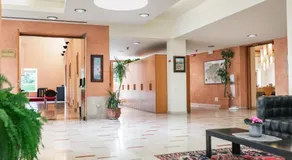 Hotel Crystal - Image 3