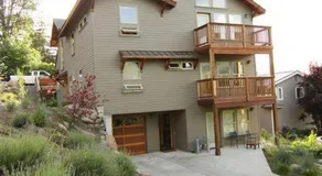 Hutson's Hideaway apts - Image 5