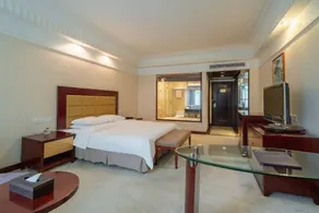 Luxury Blue Horizen Hotel - Image 3