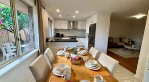 Quiet Leafy Retreat - Close to Perth CBD - Image 4