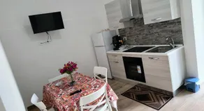 B&B REVOLUTION 2 BED e BREAKFAST - Image 2