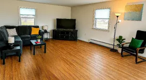5BR Accessible Lake View Home Near Cornell - Sleeps 9 - Image 3