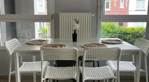 Appartement 2 chambres avec terrasse et garage - Image 3