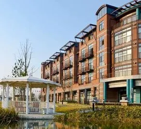 Suzhou Yangcheng Island Hotel - Image 5