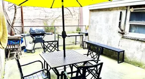 Completely Private 2 BR Apt with Backyard in LIC !!! - Image 4