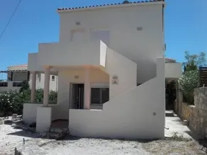 Villa Pezoula Plaka - Image 1