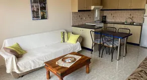 Blue Sky Apartments - Image 2