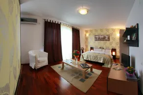 Monte Carlo Palace Suites - Image 2