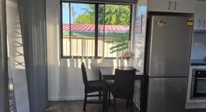 Convenient Getaway Home in Strathpine - Image 5