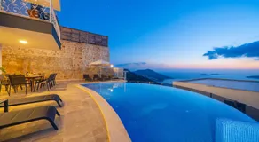 Luxury 5 Bedroom Villa in Kalkan great sea views - Image 2