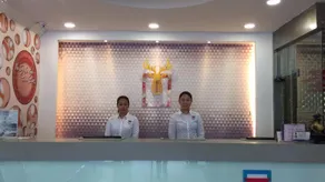 PAI Hotel Kaifeng Gulou Square Center - Image 2