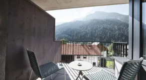 Hotel Die Arlbergerin - Design & Tiroler Gemütlichkeit - Image 4