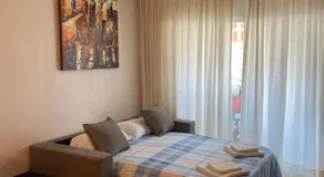 CAPRI-TURIS Luxe Apartamentos - Image 2
