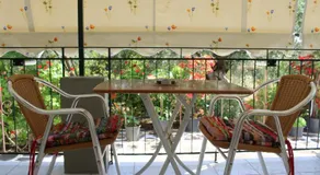 Rentoulia Apartments - Image 4