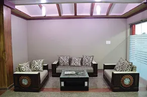 Hotel Galaxy Inn - Image 4