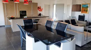 Maison au calme avec vue magnifique - Image 4