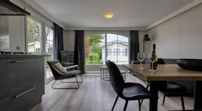 Recreatiepark Jachthaven De Veerstal Lathum - Luxe Chalet - Image 3
