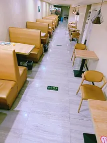Jinrui Boutique Hotel (Railway Station Branch) - Image 5