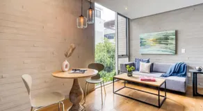 AR 218 Hotel by ULIV - Image 3