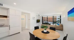 405 Pine Tree Short Walk To Beach Accom Holidays - Image 3