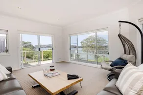 Metawise Stylish 2-Bedroom Home with Easy CBD Ac - Image 1