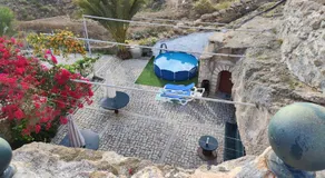 Eco Holidays Cave House Justine - Image 5