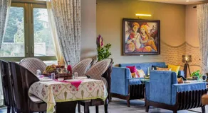 SaffronStays Edelweiss Bluebell House - 3BR English home with Himalayan peak views, bonfire & reading nook - Image 2