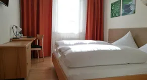 Der Löwen, Löwen Betriebs- und Management GmbH - Image 2