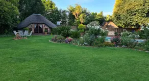 Feathers Guest House - Image 3