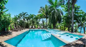 Bird Island Bungalows - Image 3