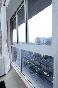 Premium 3BHK High-Floor | Near Goregaon Exhibition - Image 3