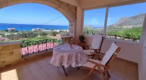 Romantica Apartments - Image 2