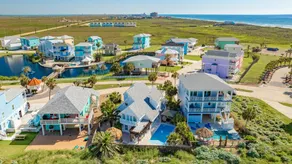 Aqua Dreams - Pet Friendly! Heated Private Pool! - Image 3