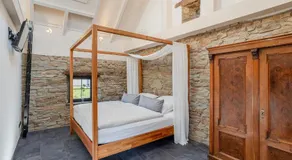 Glamorous Cottage Chimney Sauna - Image 2