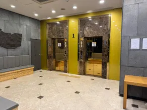 Han River Gold Hotel - Image 4