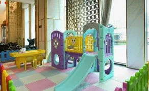 Elong Hotel - Image 5