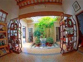 Ganluxuan Boutique Hostel - Image 4