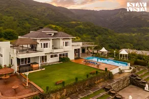 StayVista's PS' Infinity Hideout - 5BHK Villa with Home Theatre & Jacuzzi - Image 4