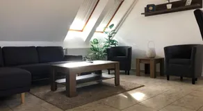Mol-Ker-Vill Apartment - Image 3