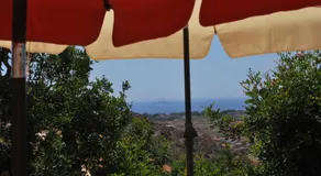 Secco's Seaview Accommodation - Image 5