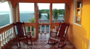 Sunset Waves House - Image 3