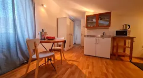 Old Town Apartments - Image 2